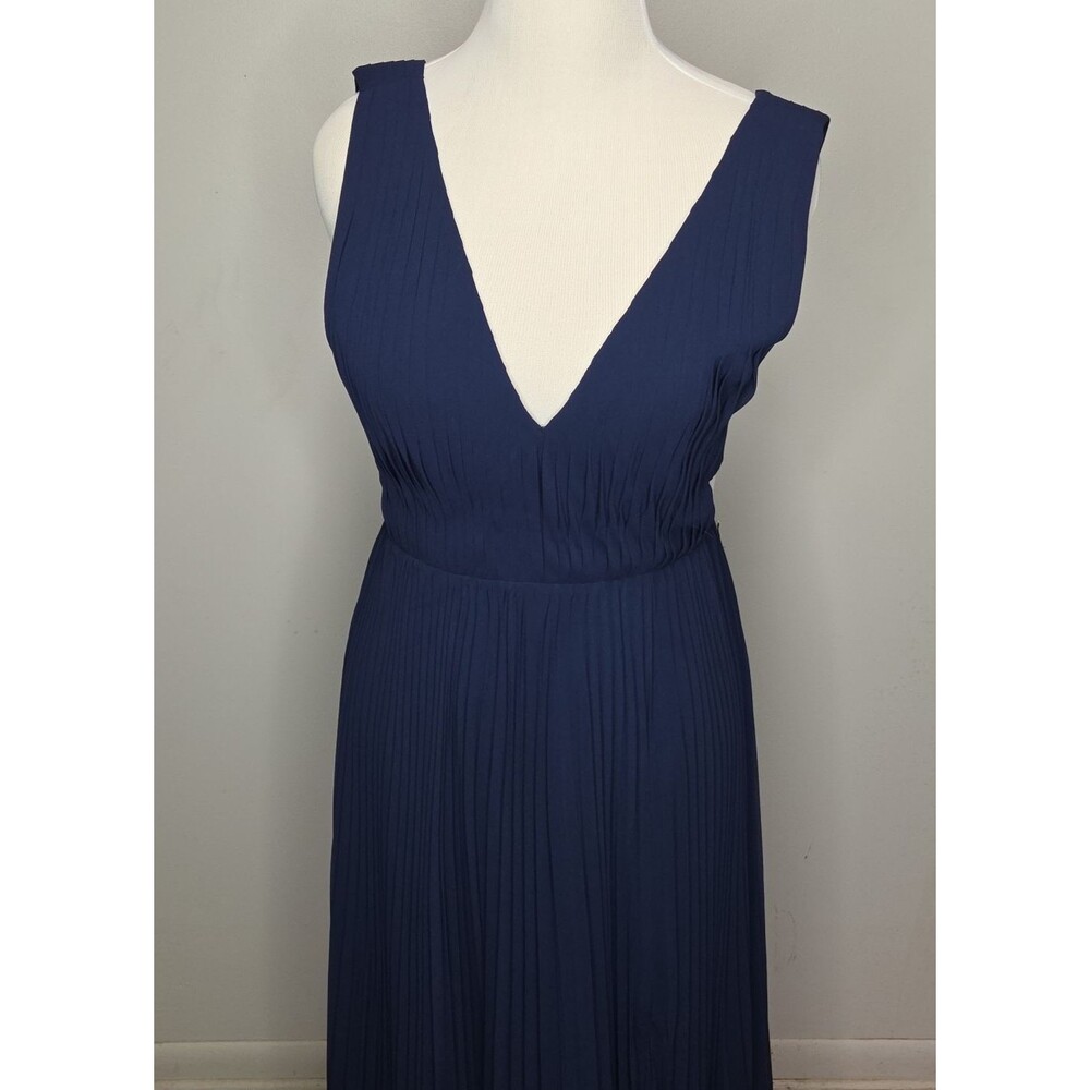 NWT Fame and Partners Maxi Dress Navy Blue V-Neck Side Cutout Size 8 Formal Gown